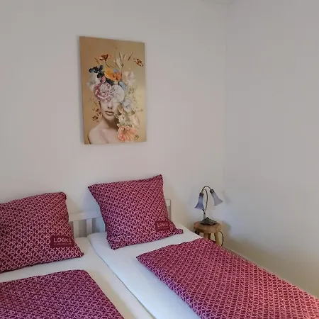 Am Geysirzentrum * Andernach