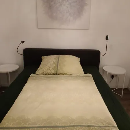 Am Geysirzentrum * Andernach