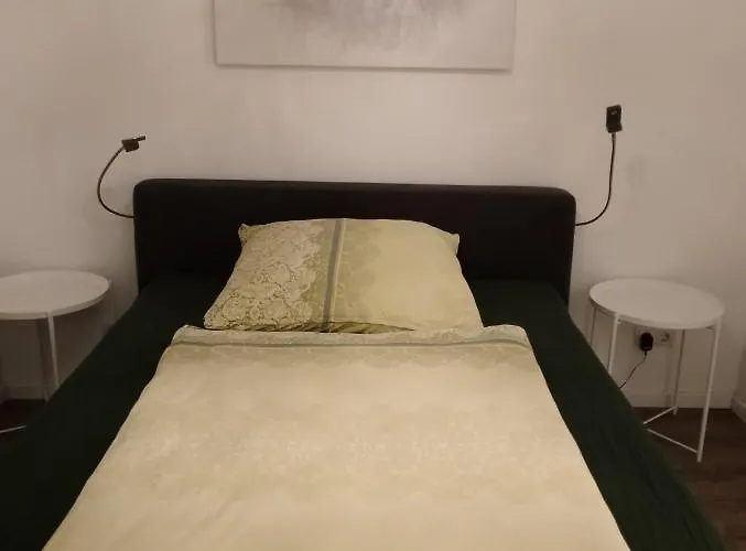 Am Geysirzentrum * Andernach